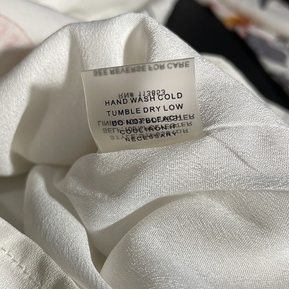 SUGAR LIPS summer long sleeve bow + tie ivory romper in women’s size XS - Picture 10 of 11